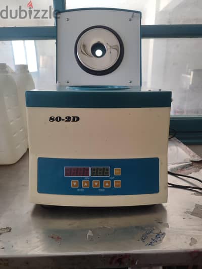 جهاز الطرد المركزي الديجيتال (Laboratory Centrifuge) - موديل: 80-2D