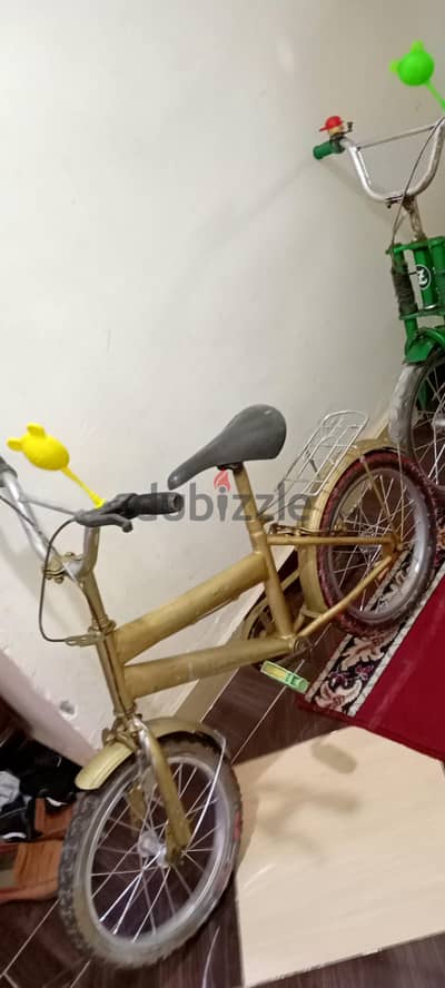 عدد 2 دراجة اطفال مقاس 16 بحاله جيده