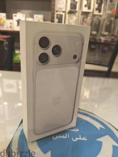 Apple - iPhone 17 Pro Max
