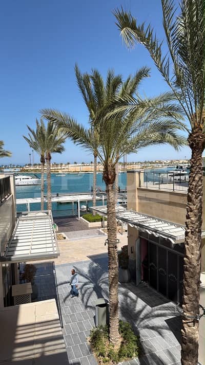 Ittala Chalet directly overlooking Marina Super Lux Marina Marasi