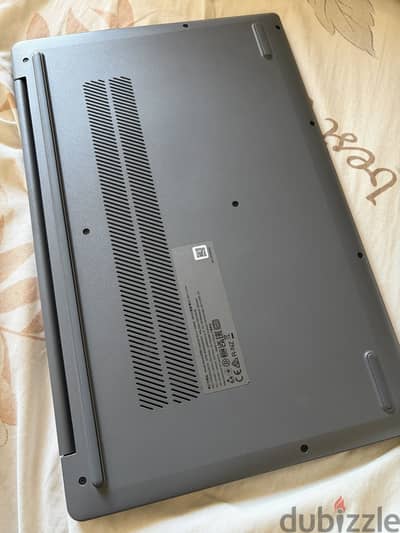 للبيع Lenovo Ideapad slim 3