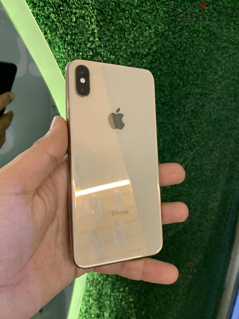 Apple - iPhone XS Max 2