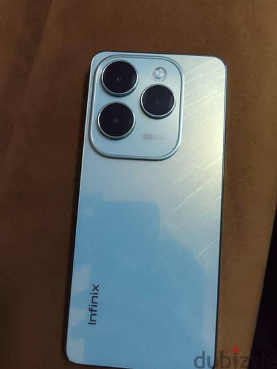 Infinix Hot 40 Pro