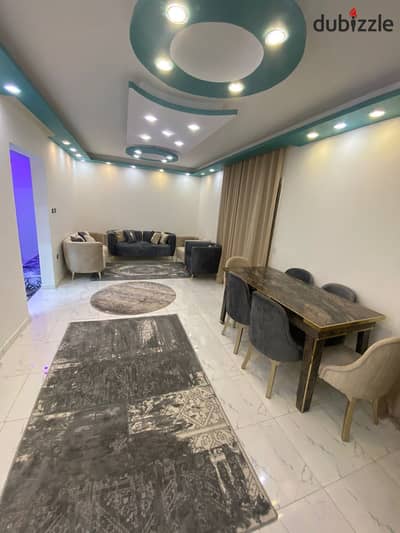 For offices, clinics, and all commercial and administrative purposes at Midan El Sa'a, 3 luxury rooms, third floor, 18000 EGP