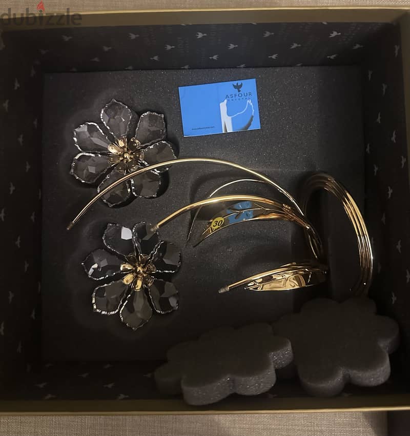 Crystal gold flowers - New with original box 3