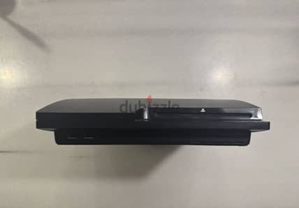Play station 3 with two pads and two games
