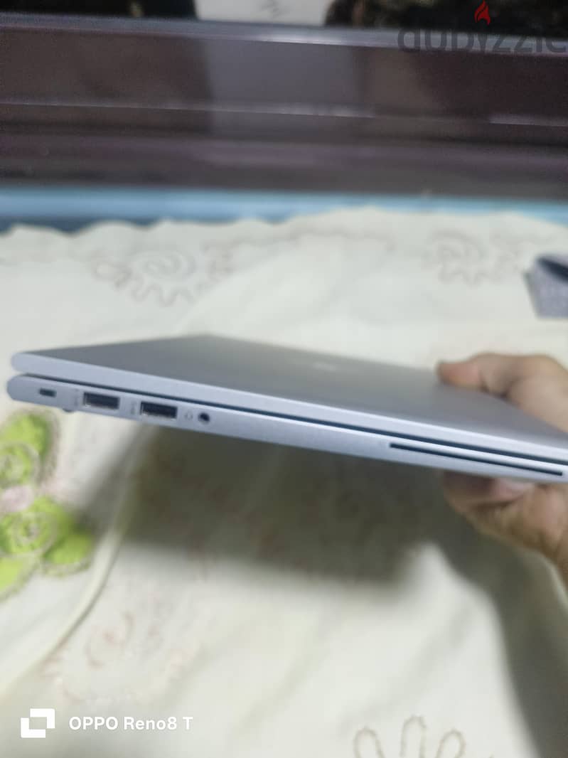 hp elitebook 835 G8 3
