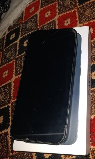 Apple - iPhone 13