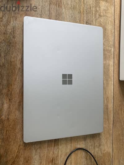 للبيع Microsoft Surface Book