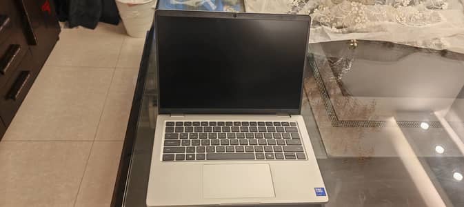 Dell Pro 14 Plus (PB14250) –جديد