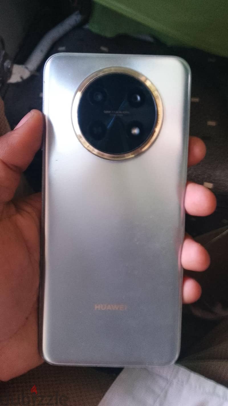Huawei nova Y91 1