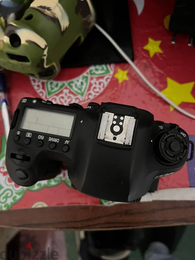 6d mark i 4