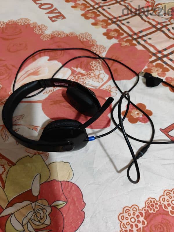 Logitech h540 headset 1