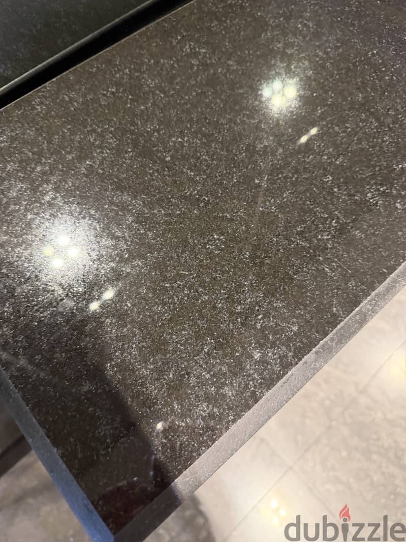 Marble consoy 3