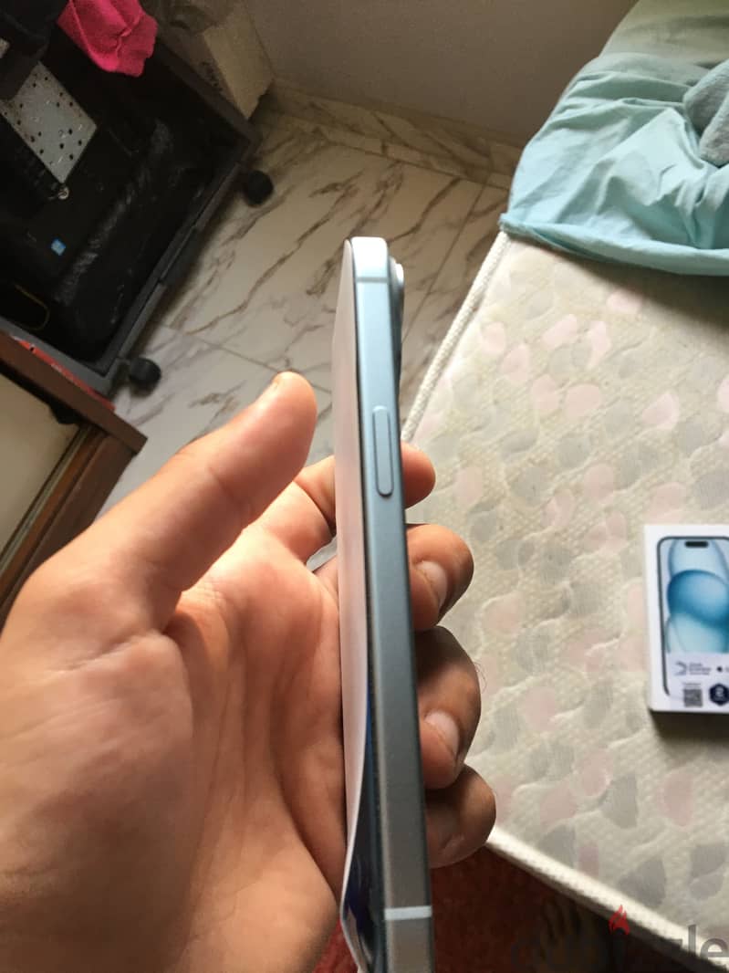 Apple - iPhone 15 1