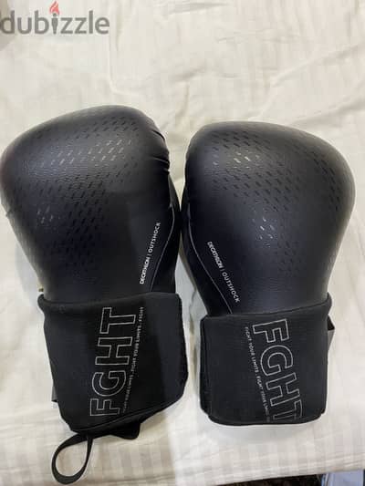 Decathlon DX3 Boxing Gloves Decathlon DX3 Boxing Gloves