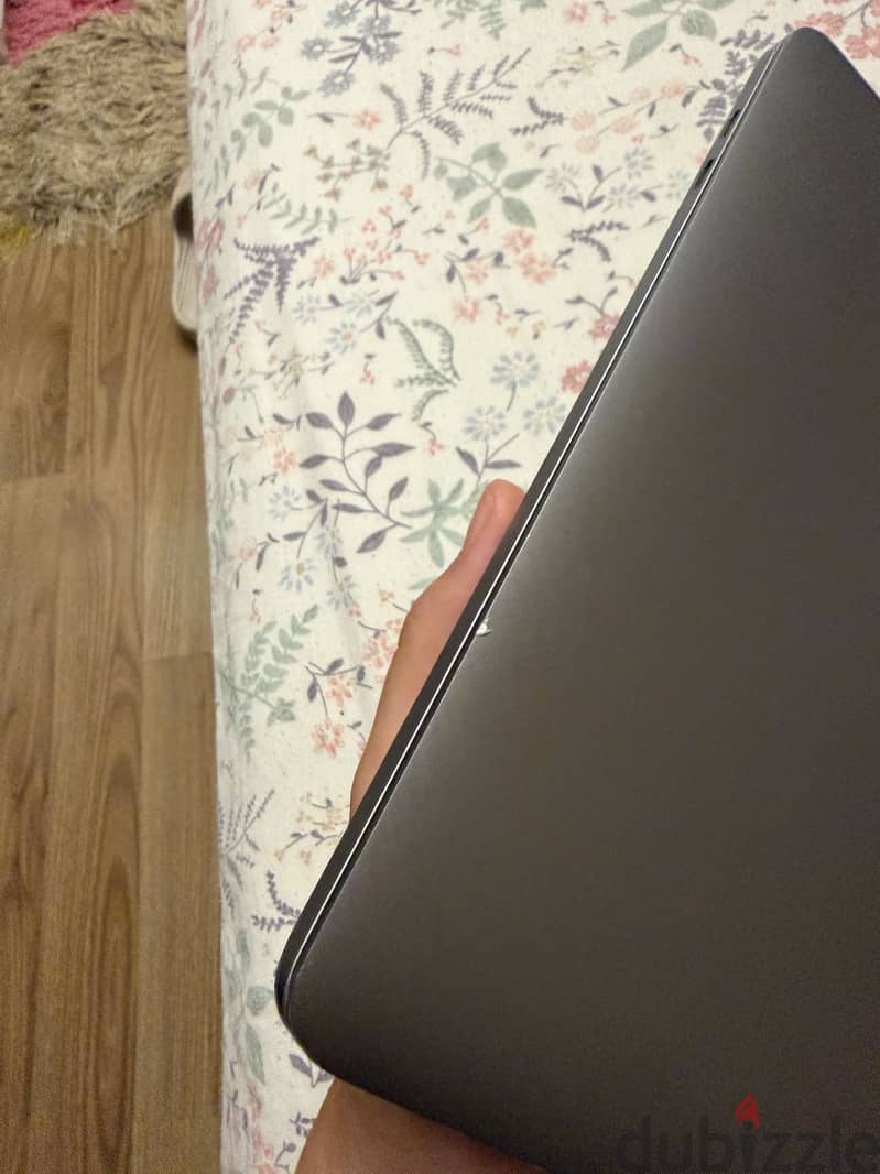 macbook pro M1 5