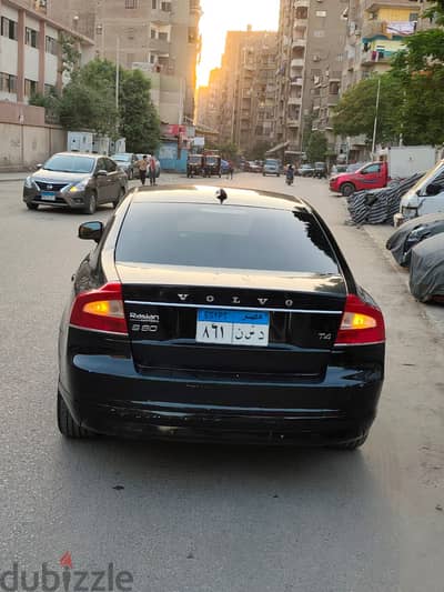 فولفو إس 80 2015