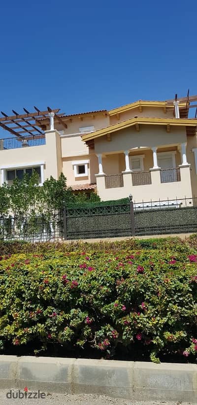توين هاوس للإيجار بموقع مميز - مطبخ وتكييفات - في هايد بارك - التجمع الخامس - القاهرة الجديدة