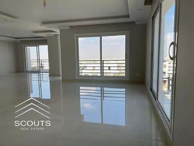 Corner apartment in New Alamein, fully finished, with a direct sea view and Alamein Towers, next to Borg El Arab Airport, Mazarine Boulevard.