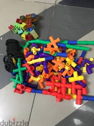 مطبخ و مكعبات اطفال