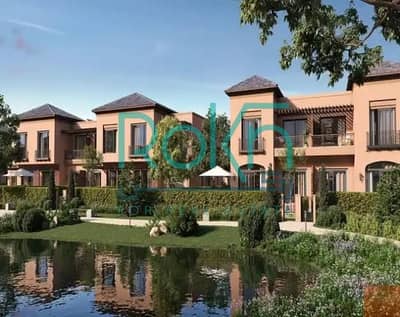 توين هاوس للبيع في فليدج ويست village west,م270,استلام فوري