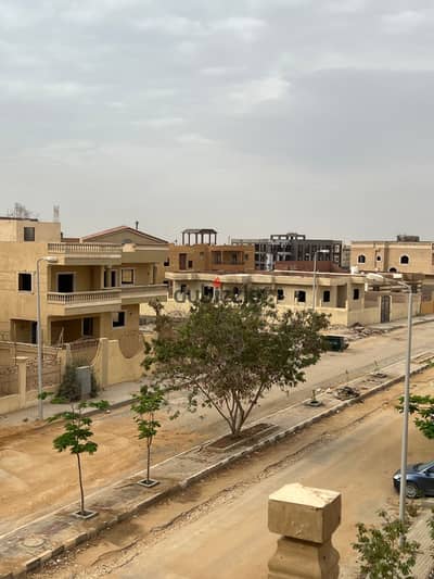 Apartment for sale in the villas, Badr City, distinguished neighborhood