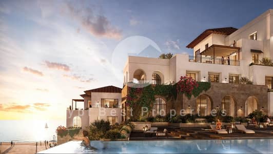 Townhouse villa, 250 meters, and garden, 250 meters, on the lagoon, near the sea and directly on the lagoon With Lowest Price