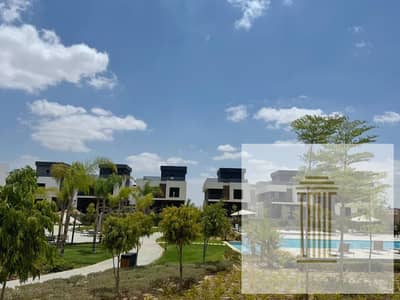 Townhouse for sale with a 2.5% down payment and installments over 10 years in a prime location next to La Vista City and Palm Hills Townhouse for sale with a 2.5% down payment and installments over 10 years in a prime location next to La Vista City and Palm Hills