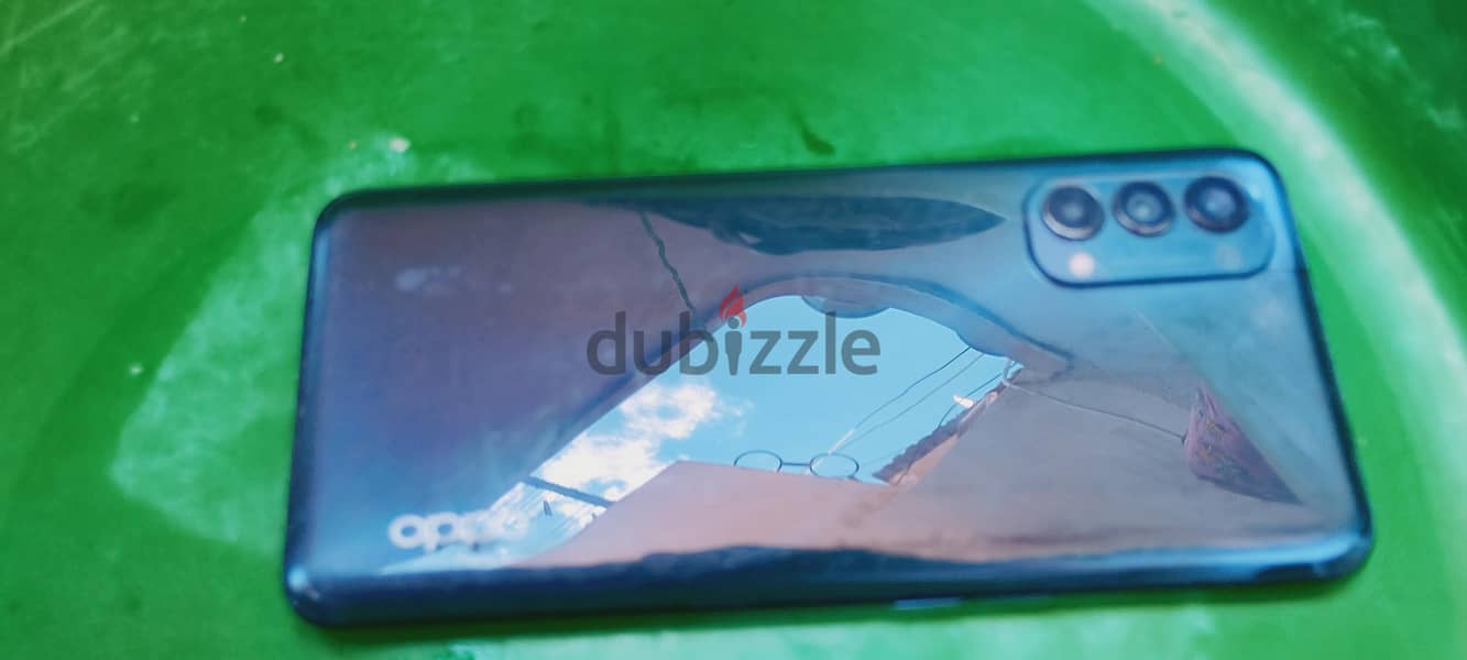 OPPO Reno4 3