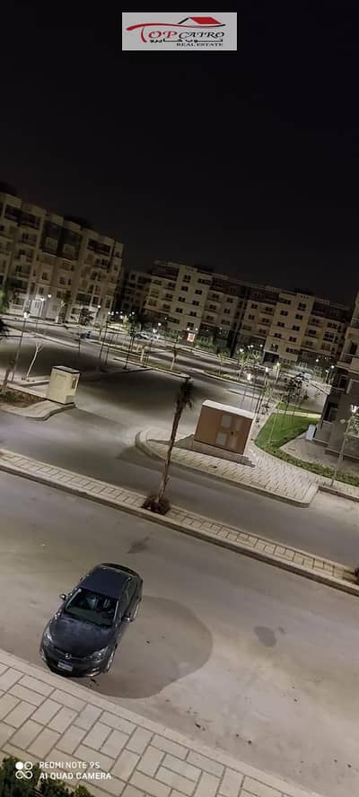 للبيع شقه لقطه مقدم واقساط في مدينتي بالB8