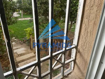 شقة للبيع في مدينتي – B6 | أرضي بحديقة خاصة  فرصة من الفرص القليلة اللي بتظهر في السوق وما بتقعدش كتير… شقة أرضي بحديقة خاصة داخل واحدة من أفضل مناطق