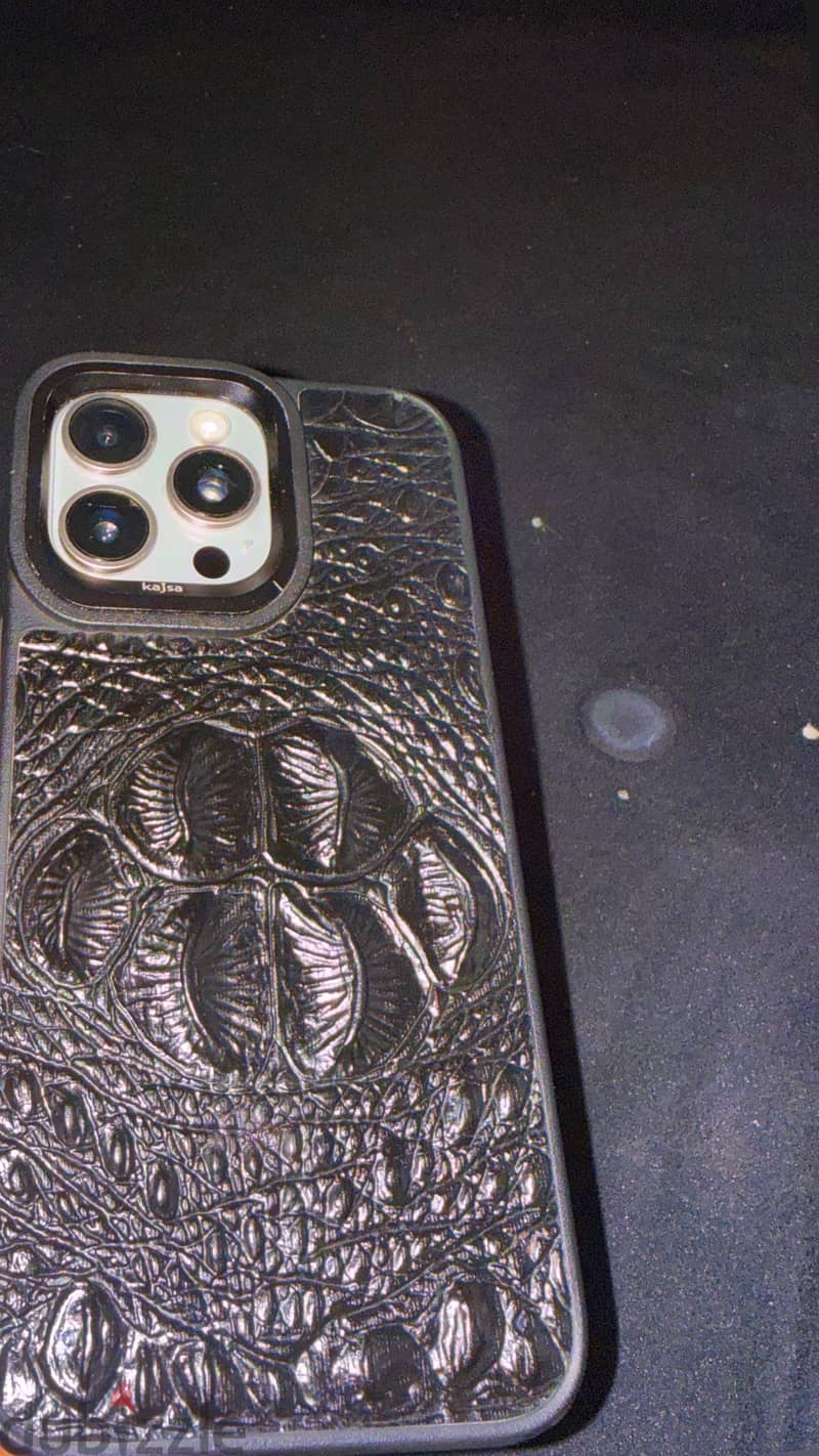 Apple - iPhone 15 Pro Max 1
