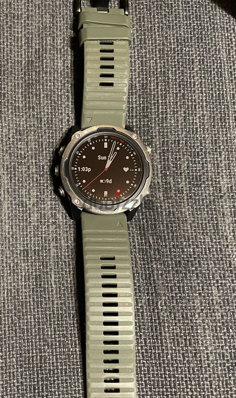 Garmin Descent Mk2 ( diving computer) 2