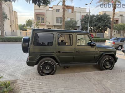 Mercedes-Benz G63 2025