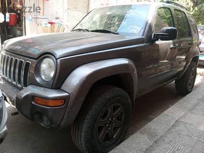 جيب ليبرتى 2002 حالة مميزة جداً