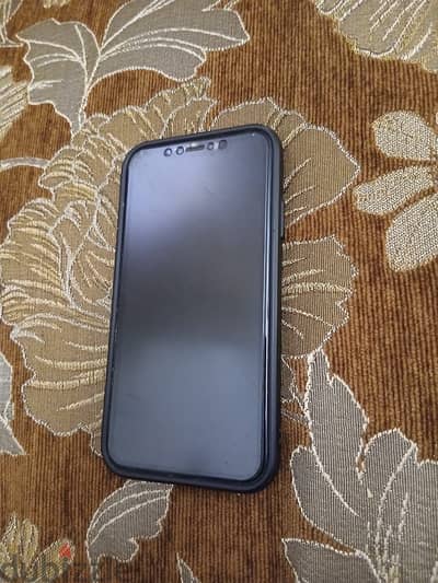 Apple - iPhone 11
