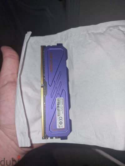 مستعملة Hikvision 16gb 1x16 3200 ddr4 حالتها زي الجديد  4500