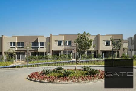 Townhouse for sale in Badya Compound, Palm Hills, October | Resell at a total of less than 5.4 million in the market | Down payment of 5.4 million, delivery at the end of the year
