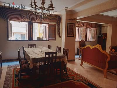 Apartment for sale directly from the owner, 120 sqm fully furnished, in the heart of Faisal off Al-Arish Street less than a minute from Haram