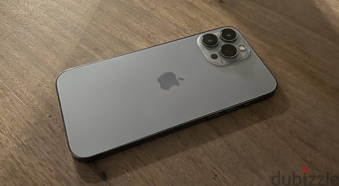 Apple - iPhone 13 Pro 1