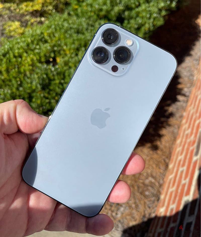 Apple - iPhone 13 Pro 2