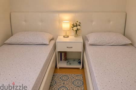 2 single bed
