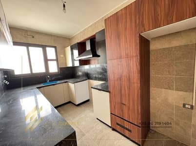 شقة بروف مع مطبخ وتكيفات للإيجار في المراسم  فيفث سكوير