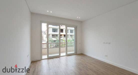 Luxury hotel fully finished apartment with Ac`s , next to New Giza full view of the Pyramids