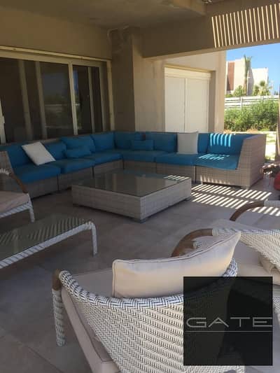 ستاندالون فيلا للبيع متشطبة ومفروشة بالكامل في هاسيندا باي سيدي عبدالرحمن فيو مميز على اللاجون