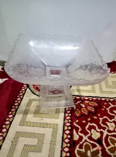 طبق فاكهه اكريليك  مستدير مموج بقاعده