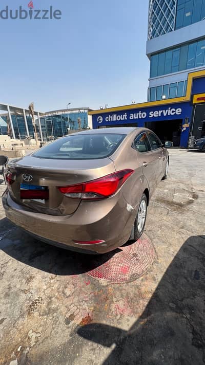 Hyundai Elantra 2015
