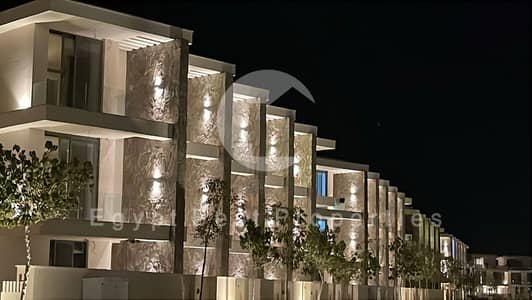 شاليه للبيع غرفه نوم تشطيب كامل بالفرش مقدم 10% فقط استلام سنه باطلاله مميزه  فى دايز