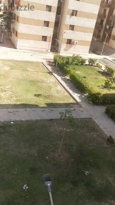 شقه للبيع في العبور الجديدة بدون حظر بيع